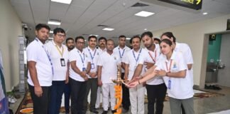 अंतर्राष्ट्रीय योग दिवस पर गोरखपुर हवाई अड्डे पर हुआ भव्य योगाभ्यास कार्यक्रम