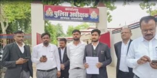 रायबरेली : एसडीएम पर युवक को थप्पड़ मारने और गाली देने का गंभीर आरोप, पीड़ित ने डीएम से लगाई न्याय की गुहार