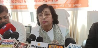उत्तर प्रदेश : प्रभारी ने केंद्र सरकार की 12 साल की उपलब्धियों को गिनाया, कहा- प्रधानमंत्री महंगाई को रोकने में जुटे, 2014 के पहले अमेठी में संस्कारो का विकास नही हुआ