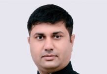 उत्तर प्रदेश : रायबरेली जिला सहकारी बैंक का बड़ा फैसला, दशकों से बंद पड़े 4 सहकारी संघ दोबारा शुरू; QR कोड से होगी उर्वरक खरीद