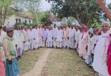 UP: सपा की पीडीए बैठक, सैकड़ों कार्यकर्ताओं की मौजूदगी में चुनावी रणनीति पर किया मंथन
