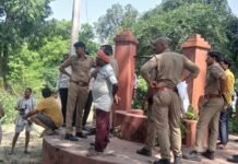 उत्तर प्रदेश : रायबरेली में रील का ‘जानलेवा’ शौक : कुएं के पास वीडियो बनाते समय बिगड़ा संतुलन, महिला की मौत