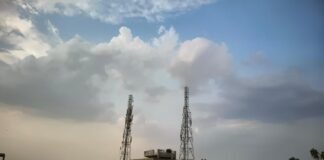 उत्तर प्रदेश : आज गाजीपुर में मौसम का हाल, ठंडी हवाओं और बादलों ने भीषण गर्मी से दिलाई राहत; शाम 39°C तक पहुंच सकता है पारा