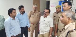 उत्तर प्रदेश : लखनऊ अग्निकांड के बाद मिर्जापुर में कोचिंग सेंटरों पर प्रशासन का शिकंजा, बिना फायर उपकरण के चल रहे कई संस्थान बंद