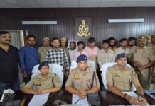 उत्तर प्रदेश : वाराणसी में हथियार तस्करी रैकेट का पर्दाफाश, सरगना समेत 7 आरोपी गिरफ्तार