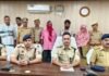 उत्तर प्रदेश : चंदौली हत्याकांड का 24 घंटे में खुलासा, पति बना प्रेम संबंध में रोड़ा तो पत्नी ने प्रेमी संग मिलकर उतारा मौत के घाट; 3 गिरफ्तार