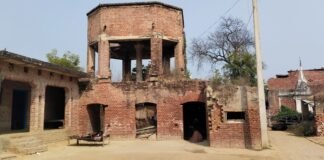 उत्तर प्रदेश : रायबरेली में अंग्रेजों के जमाने की हवाई पट्टी के टावर को ग्रामीणों ने बना लिया निजी संपत्ति, रक्षा विभाग ने खाली करने के दिए आदेश