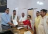उत्तर प्रदेश : 9 मांगों को लेकर नामित सदस्यों ने ईओ को सौंपा ज्ञापन, सफाई व्यवस्था और विकास कार्यों पर उठाए सवाल