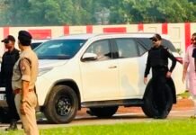 उत्तर प्रदेश : दो दिवसीय दौरे पर वाराणसी पहुंचे सीएम योगी, सर्किट हाउस में करेंगे समीक्षा बैठक; जानें कार्यक्रम