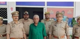 उत्तर प्रदेश : बेटे का हत्यारा पिता गिरफ्तार, पारिवारिक विवाद में हुई थी सनसनीखेज वारदात
