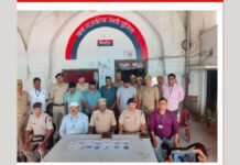 UP: मिर्जापुर जीआरपी का बड़ा एक्शन, ट्रेनों में चोरी करने वाले ‘सांसी गैंग’ के चार सदस्य गिरफ्तार
