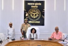 UP: छपिया के स्वामी नारायण मंदिर में लेजर शो की तैयारी! धार्मिक पर्यटन को मिलेगी नई पहचान