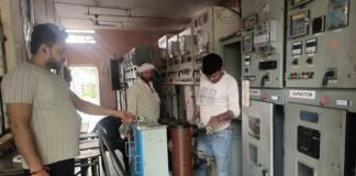 16 घंटे से अंधेरे में 260 गांव! UP के इस जिले में बारिश के बाद बिजली व्यवस्था ध्वस्त