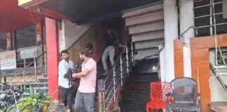 UP: सीतापुर के होटल में महिला का शव मिलने से सनसनी, परिजनों ने जताई हत्या की आशंका
