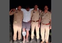 UP: मासूम से दरिंदगी! पुलिस मुठभेड़ के बाद ढाई घंटे में आरोपी गिरफ्तार, पैर में लगी गोली