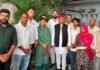 मेरठ ललिता गौतम हत्याकांड: अखिलेश यादव से मिला पीड़ित परिवार, 2 लाख की सहायता और न्याय का दिया भरोसा