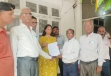 सीतापुर: श्रीराम जन्मभूमि ट्रस्ट के फॉरेंसिक ऑडिट की मांग, राष्ट्रपति के नाम भेजा गया ज्ञापन