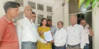 सीतापुर: श्रीराम जन्मभूमि ट्रस्ट के फॉरेंसिक ऑडिट की मांग, राष्ट्रपति के नाम भेजा गया ज्ञापन