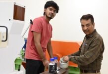 UP: चंद्रमा पर बस्ती बसाने की दिशा में IIT (BHU) की बड़ी उपलब्धि, तैयार की कृत्रिम लूनर मिट्टी