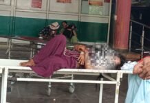 UP: शादी का झांसा देकर युवती को बनाया बंधक, हमला कर फिरोजाबाद स्टेशन पर छोड़ा; हर पहलू से जांच में जुटी पुलिस