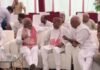 UP: अमेठी पहुंचे जल शक्ति मंत्री स्वतंत्र देव सिंह, पूर्व विधायक दादा तेजभान सिंह की तेरहवीं में दी श्रद्धांजलि