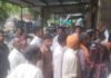 UP: बरेली में खाद संकट गहराया, पीओएस मशीन खराब होने से घंटों लाइन में खड़े रहे किसान, खाली हाथ लौटने को मजबूर