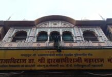 मथुरा: द्वारकाधीश मंदिर के मुख्य द्वार पर दानपात्र का ताला तोड़कर चोरी, व्यापारियों में आक्रोश