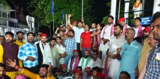 UP: अखिलेश यादव की गिरफ्तारी के विरोध में सपा का जोरदार प्रदर्शन, धर्मेंद्र प्रधान के इस्तीफे की मांग