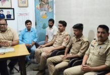 UP: दिल्ली कूच से पहले सहारनपुर में कांग्रेस और सपा नेताओं को हाउस अरेस्ट, पुलिस कार्रवाई पर उठे सवाल