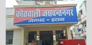 UP: प्रैक्टिकल परीक्षा देने निकली छात्रा रहस्यमय परिस्थितियों में लापता, पुलिस ने दर्ज की गुमशुदगी