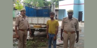 UP: चंदौली में गो-तस्करी पर बड़ी कार्रवाई: 11 गोवंश बरामद, पिकअप जब्त, एक तस्कर गिरफ्तार, उपचार के दौरान एक की मौत