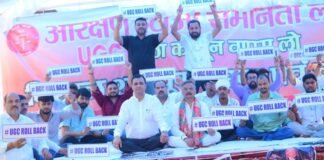 Lucknow: आरक्षण के विरोध में सवर्ण मोर्चा का बड़ा धरना प्रदर्शन, राष्ट्रीय अध्यक्ष संदीप सिंह ने संभाली आंदोलन की कमान