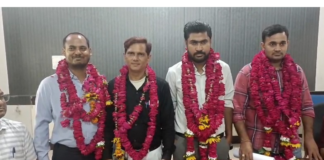 UP: आगरा सदर तहसील लेखपाल संघ चुनाव, सत्यदीप सिंह निर्विरोध अध्यक्ष चुने गए; नई कार्यकारिणी घोषित