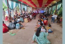 UP: पड़ाव में श्रद्धा-भक्ति के साथ मनाया गया गुरु पूर्णिमा महोत्सव, हजारों श्रद्धालुओं ने ग्रहण किया प्रसाद