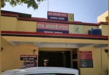 UP: इटावा में पुरानी रंजिश में युवक पर चाकू से हमला, बचाने पहुंची पत्नी से भी अभद्रता, पुलिस जांच में जुटी
