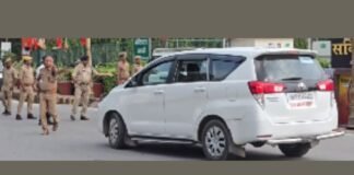 UP: वाराणसी में वीवीआईपी सुरक्षा का हाई लेवल मॉक ड्रिल, एनएसजी कमांडो समेत कई एजेंसियों ने लिया हिस्सा