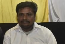UP: सफाई के दौरान सांप ने डसा, मेडिकल कॉलेज ले जाते समय पान दुकानदार ने तोड़ा दम