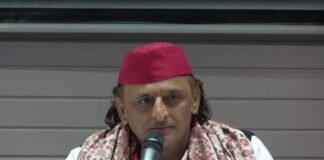 लखनऊ : जन्मदिन पर अखिलेश यादव ने सियासी तीर, बीजेपी पर बोला हमला
