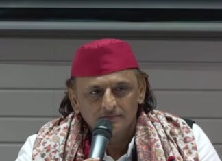 लखनऊ : जन्मदिन पर अखिलेश यादव ने सियासी तीर, बीजेपी पर बोला हमला