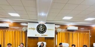 होटल, अस्पताल, कोचिंग सेंटर, बारातघर व शॉपिंग मॉल संचालकों के साथ बैठक, अधिकारियों को जागरूकता अभियान चलाने के निर्देश : डीएम