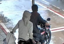 माया ज्वेलरी शोरूम पर संदिग्धों की दस्तक से दहशत, CCTV में कैद हुई रहस्यमयी हरकतें; एफआईआर की मांग