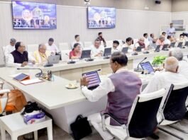 लखनऊ: CM योगी की अध्यक्षता में कैबिनेट बैठक, 28 प्रस्तावों को मिली मंजूरी; स्टार्टअप मिशन और पशुधन बीमा योजना को हरी झंडी