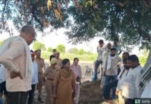उत्तर प्रदेश : इटावा में प्रशासन का बड़ा एक्शन, भरथना में दूसरे दिन भी चला अतिक्रमण हटाओ अभियान; सरकारी जमीन पर कब्जा करने वालों में हड़कंप