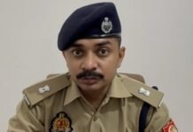 मिर्जापुर : बेला जंगल में फिल्मी अंदाज में लूट! मैजिक के टायर में गोली मार ₹2.42 लाख लेकर फरार हुए बदमाश, क्षेत्र में दहशत का माहौल