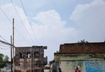 उत्तर प्रदेश : गाजीपुर में उमस का सितम जारी, बादलों के बावजूद नहीं मिल रही गर्मी से राहत; मौसम विभाग ने जताई आज हल्की बारिश की संभावना