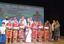 UP: मथुरा में हुआ ऐतिहासिक शुभारंभ, अब कैशलेस होगा शिक्षकों का इलाज, जाने किस तरह मिलेगा लाभ