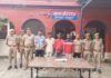 उत्तर प्रदेश : फर्जी आधार, फर्जी सिम और ऑनलाइन ठगी: मथुरा में साइबर गैंग का बड़ा खुलासा, 12 आरोपी गिरफ्तार