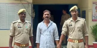 UP: सॉल्वर बैठाकर डीएलएड परीक्षा दिलाने वाला वांछित अभियुक्त गिरफ्तार, आजमगढ़ पुलिस ने हवलदार यादव को पकड़ा
