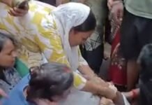 Varanasi: रक्षाबंधन से पहले भाई की मौत, बहनों ने शव की कलाई पर बांधी राखी
