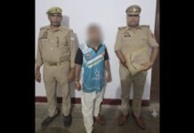 Gonda: पत्नी की हत्या के आरोप में पति गिरफ्तार, वारदात में प्रयुक्त डंडा बरामद